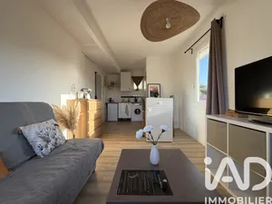 Apartment in Sanary-sur-Mer (83110)