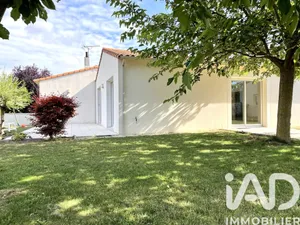 Maison à Aiffres (79230)