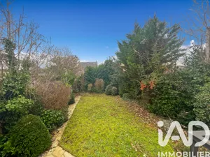 Maison traditionnelle à Montfermeil (93220)