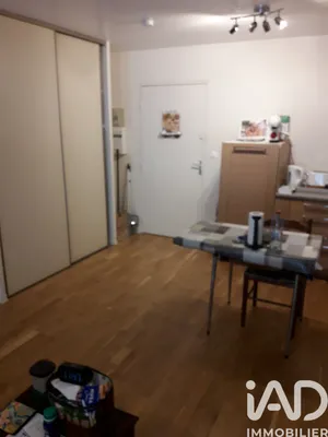 Apartment in Thorigny-sur-Oreuse (89260)