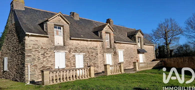 Maison 5 pièces 165 m² · à Avessac · 165 m² · 135 000 €