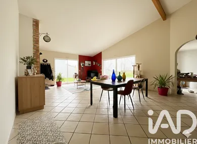 Maison de village à Vallet (44330)