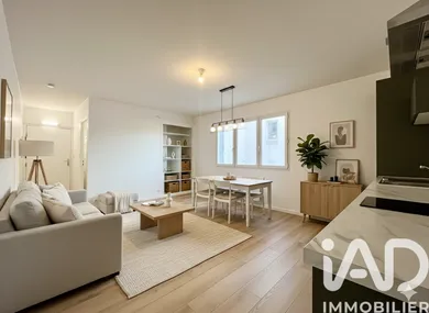 Apartment in La Roche-sur-Yon (85000)