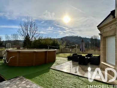Townhouse in Terrasson-Lavilledieu (24120)