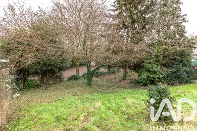 Building plot in Palaiseau (91120)