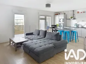 Apartment in Floirac (33270)