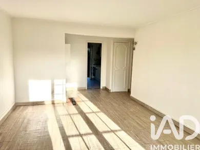 Apartment in Saint-Raphaël (83700)
