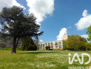 Appartement à Avon (77210)