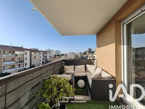 Apartment in La Garde (83130)