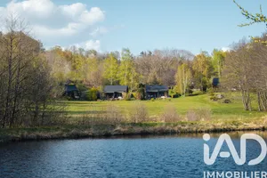 Gîte à Champs-sur-Tarentaine-Marchal (15270)