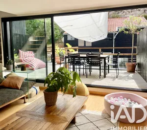 Maison à Indre (44610)