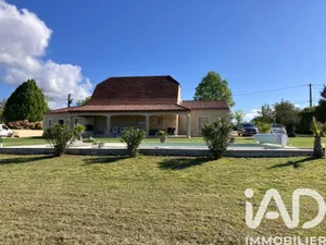 Maison de campagne à Campagne (24260)