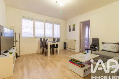 Apartment in Saint-Jean-de-Braye (45800)