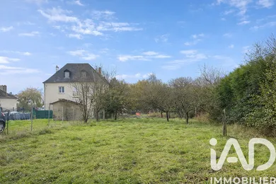 Terrain à bâtir à Sainte-Maure-de-Touraine (37800)