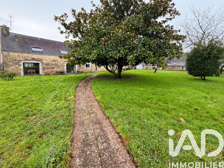 Maison 8 pièces 152 m² · à Languidic · 152 m² · 327 000 €