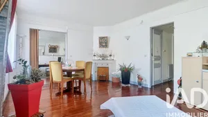 Apartment in Suresnes (92150)