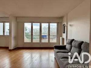 Appartement à Cergy (95000)