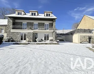 Maison à Valuéjols (15300)