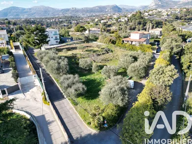 Land in Saint-Laurent-du-Var (06700)