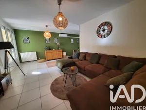 Apartment in Hyères (83400)