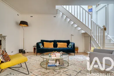 Duplex in Paris (75009)