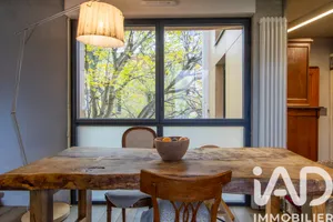 Apartment in Montreuil (93100)