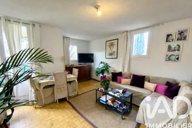 Appartement à Cogolin (83310)