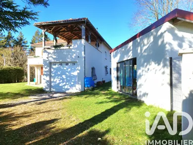 Maison traditionnelle à L'Hospitalet-du-Larzac (12230)