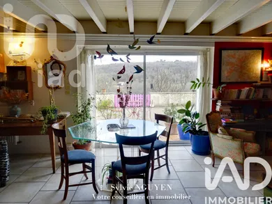 Maison à sers (16410)