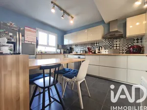 Maison à Champigny (51370)