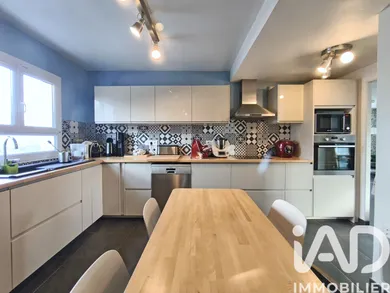 Maison à Champigny (51370)