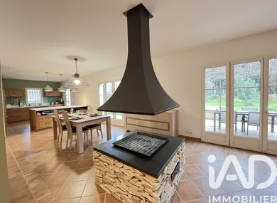 House in Vénéjan (30200)