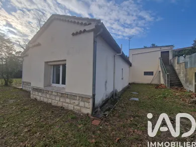 Traditional house in Sauveterre (30150)