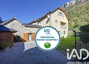 Maison de village à Aste-Béon (64260)