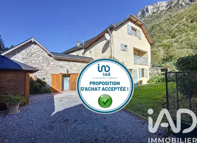 Village house in Aste-Béon (64260)