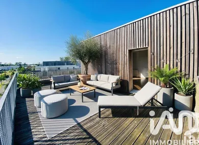 Apartment in Villenave-d'Ornon (33140)