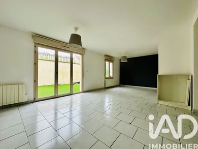 Maison traditionnelle à Chivres-Val (02880)