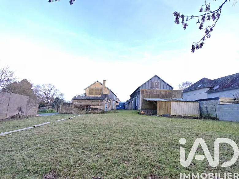 Terrain à bâtir à Ploërmel (56800) · 157 000 €