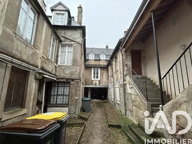 Immeuble à Autun (71400)