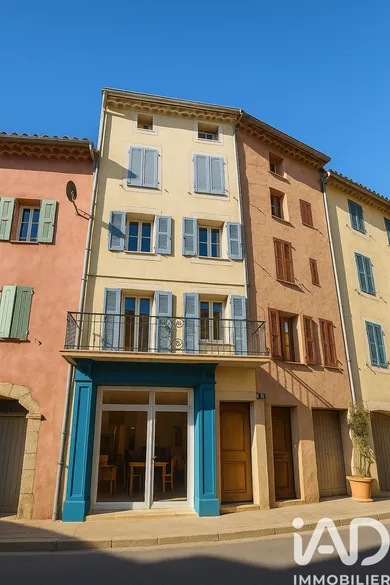 Appartement à Salernes (83690)