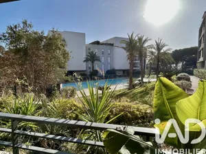 Apartment in Fréjus (83600)