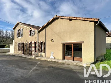 Maison de campagne à Secondigny (79130)
