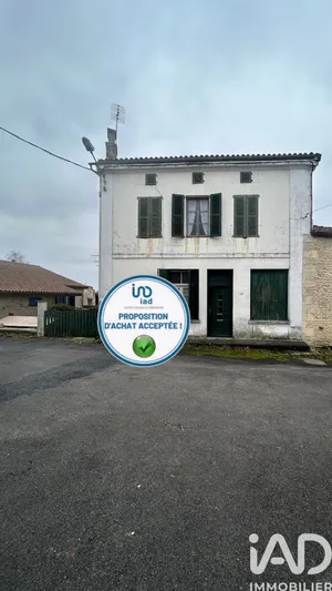 House in Beaulieu-sur-Sonnette (16450)
