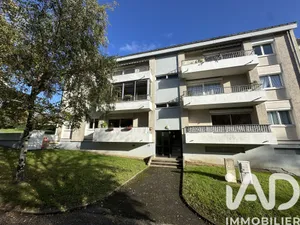 Apartment in Saint-Herblain (44800)