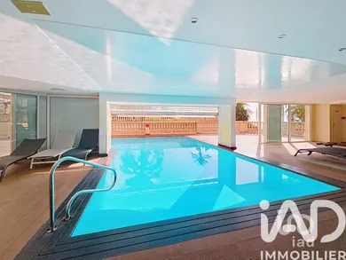 Apartment in Menton (06500)