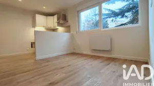 Apartment in Reims (51100)