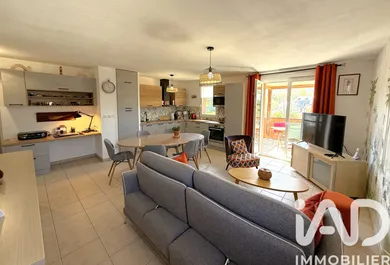 Apartment in La Rivière-Saint-Sauveur (14600)