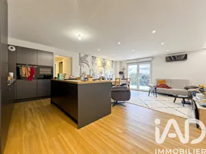 Apartment in Laval (53000)