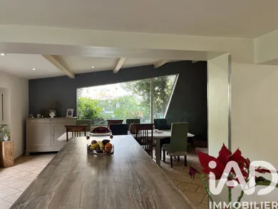 Architectural house in Tournon-sur-Rhône (07300)