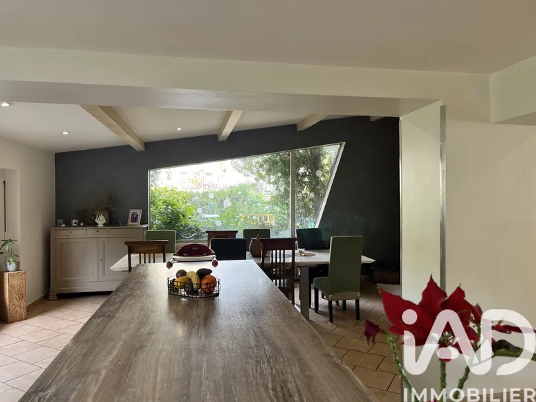 Maison 8 pièces 131 m² · à Tournon-sur-Rhône · 131 m² · 305 000 €